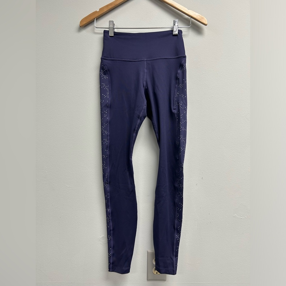 Nike Constellation Print 7/8 Mid Rise Leggings